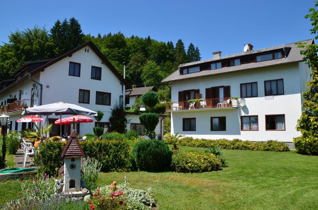 Gasthof-Pension Karawankenblick Пёрчах-ам-Вёртерзе Экстерьер фото